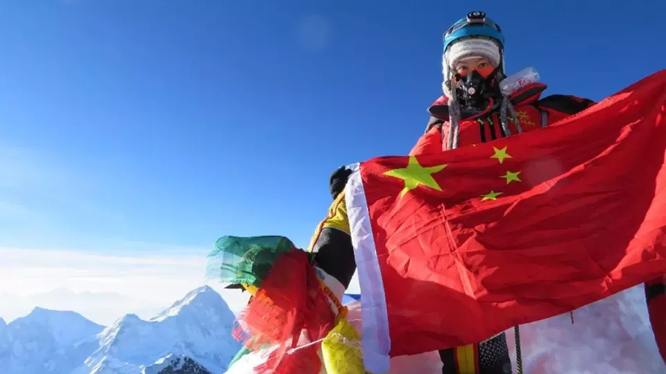 人为什么要去爬山，因为山在那里